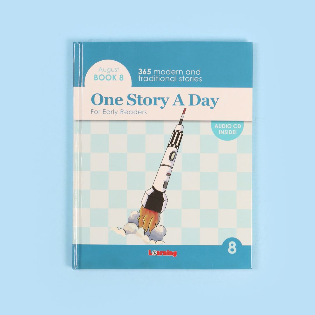 كتاب 8 من مجموعة One Story a Day للأطفال  كتاب مع أقراص صوتية تحتوي على 365 قصة باللغة الإنجليزية